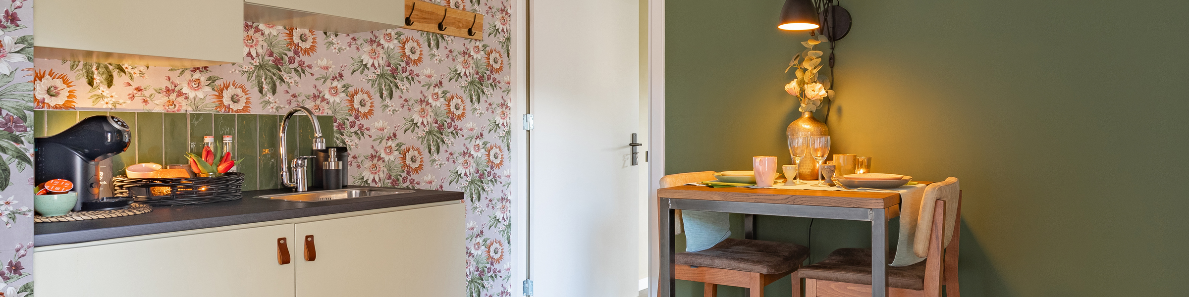 Ontbijt en een eigen keukentje bij Bed & Breakfast de Groene Poort